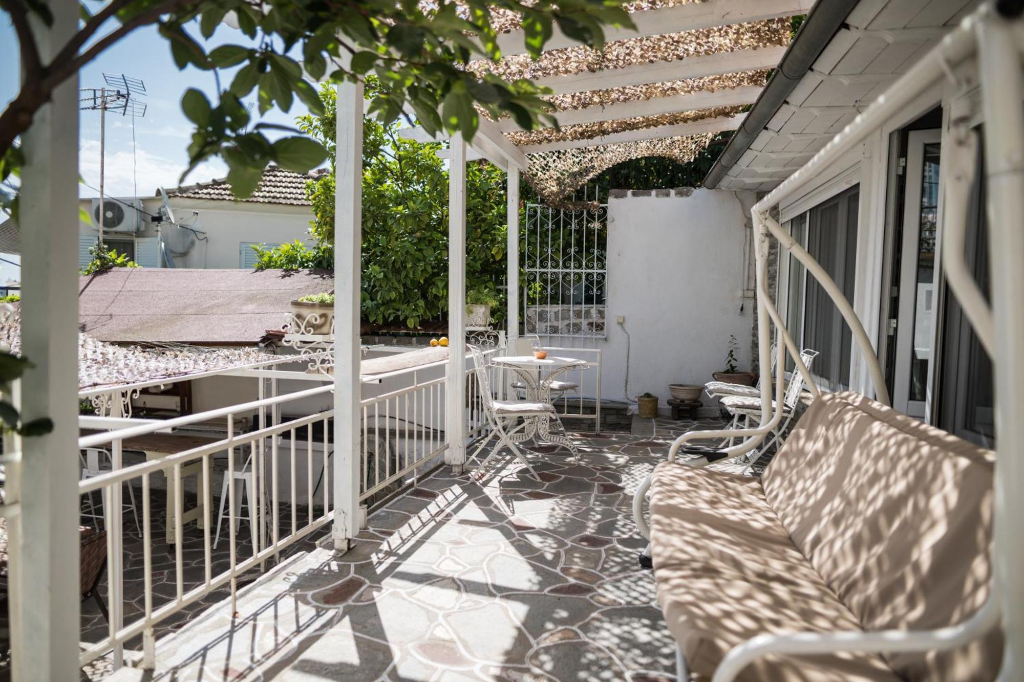 The Garden House Apartment Kavála ภายนอก รูปภาพ
