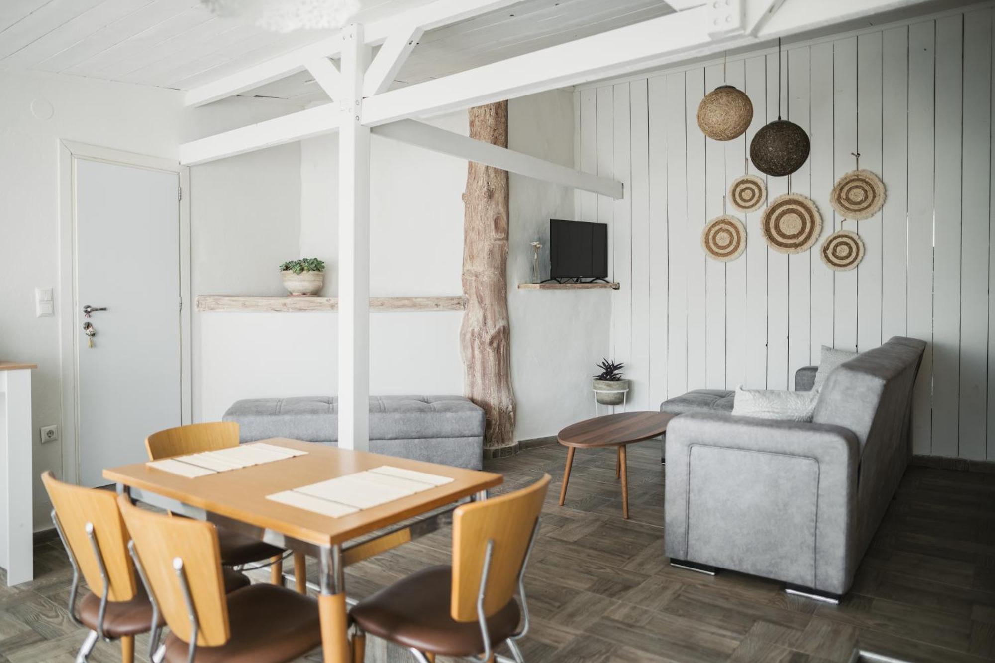 The Garden House Apartment Kavála ภายนอก รูปภาพ
