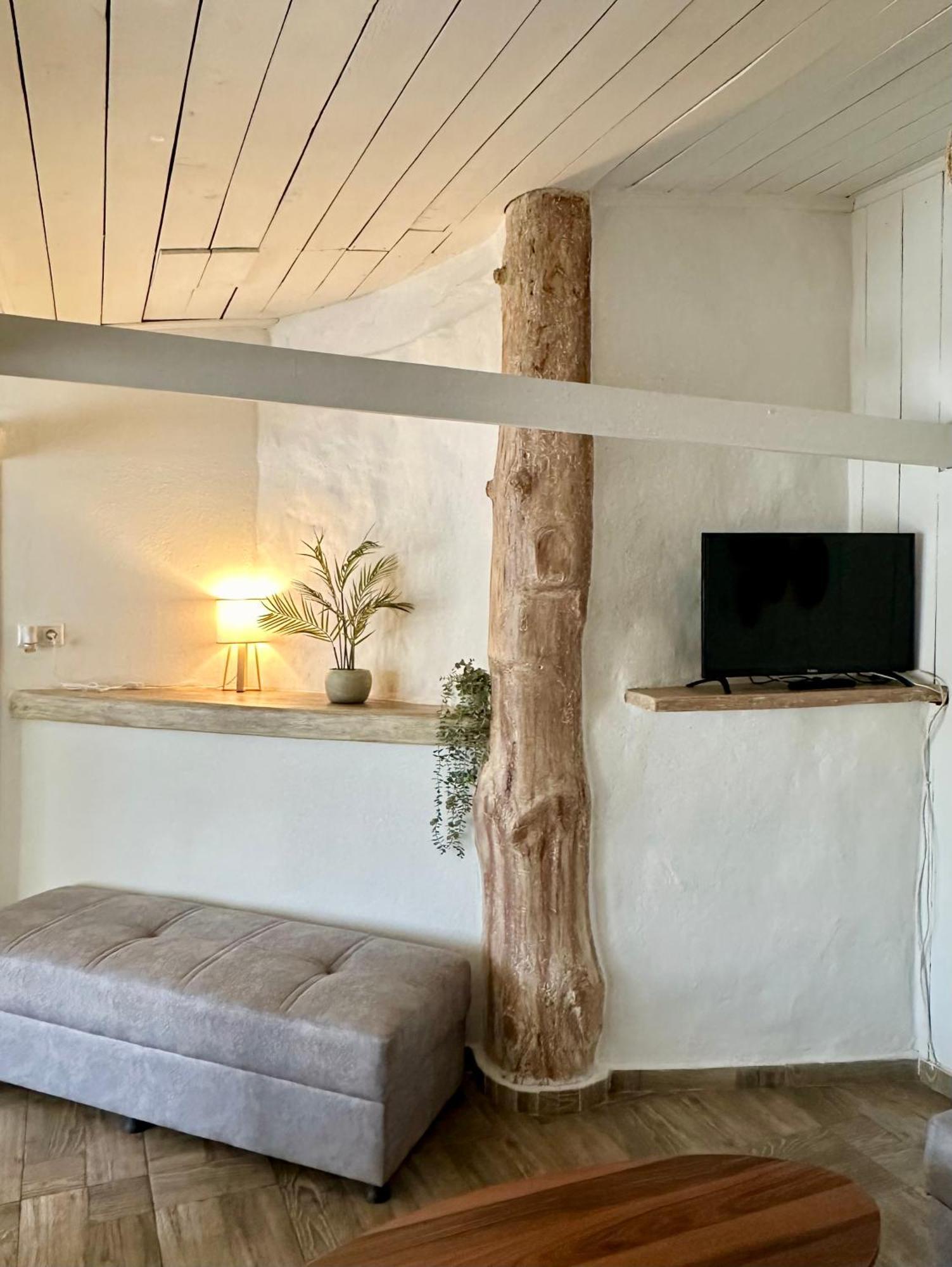 The Garden House Apartment Kavála ภายนอก รูปภาพ