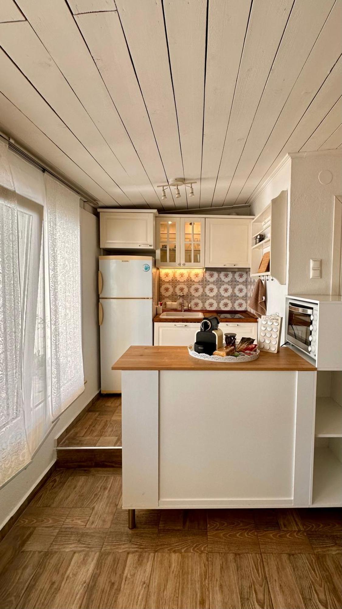 The Garden House Apartment Kavála ภายนอก รูปภาพ